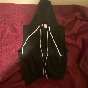 Sleeveless hoodie